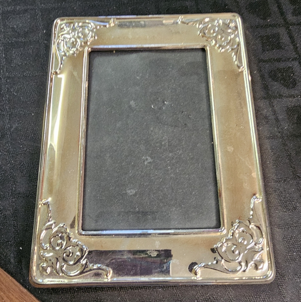 Silverplate 3D Design Frame